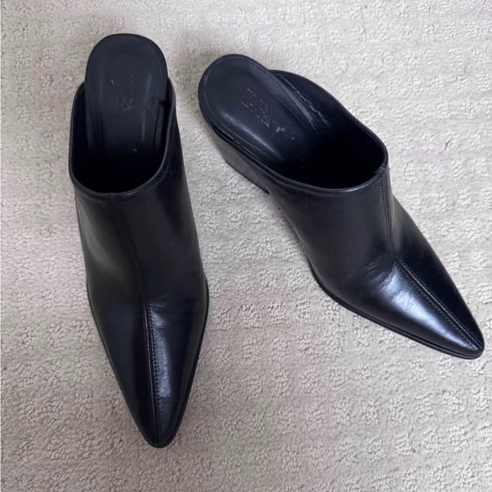 Zara Black Pointed Toe Heels